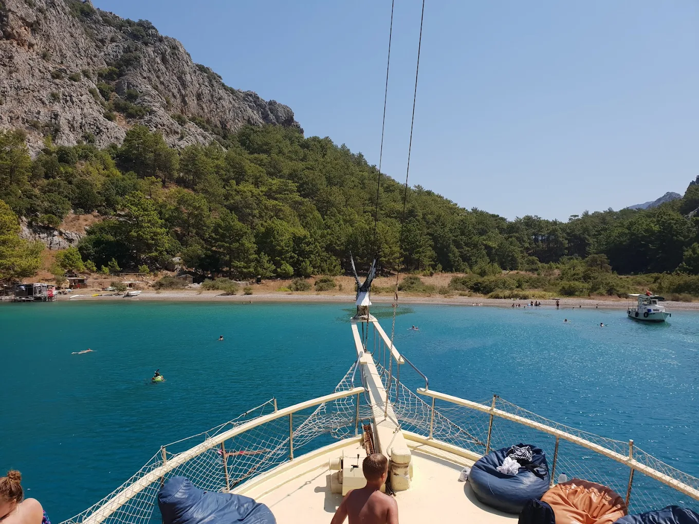 Adrasan'dan Porto Ceneviz Koyu'na tekne turu